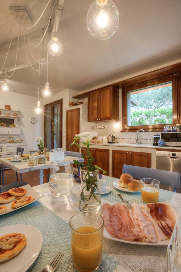 B&B Maison Il Melograno San Marino Bagian luar foto